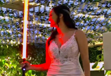 Ni vals ni baladas, una pareja sueca celebró su matrimonio con una düelo de säbles de luz como si fuese Star Wars (+ Video)