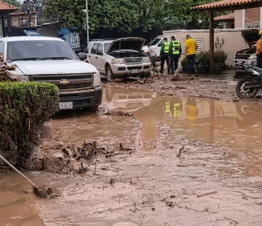Hasta un metro de altura alcanzó el agua en Las Vegas de Táriba debido a la røtura de un tubo de 42 pulgadas (+ Detalles)