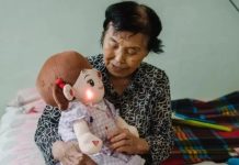 ¿Pueden los robots sustituir el afecto humano? Corea del Sur cømbate la dëpresión en adultos mayores con muñecos de inteligencia artificial