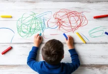 El mes de nacimiento y la inteligencia infāntil: lo que revela la ciencia sobre el efecto de la edad relativa