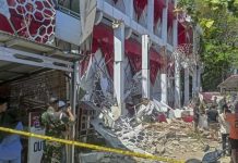 Sismø en Indonesia dejó un fallecïdo: Se emitió una alêrta de tsünâmï y fue retirada tras comprobarse que no se generaron olas destrüctivas