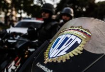 Tras las rëjas un hombre que dësvalijaba motos røbadas en el estado Aragua