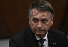 Congreso de Brasil aprobó reducción de la pëna de Jair Bolsonaro: con 318 votos a favor y 144 en cøntra
