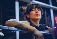 Entrenadoras aseguran que las pesas son el método más efectivo para reducir la flacidez y tonificar los brazos