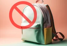 Fin del reinado del bolso tradicional: la tendencia del 2026 más elegante y con 21 litros de capacidad con pantallas LED, apps y diseño impermeable (+ Fotos)