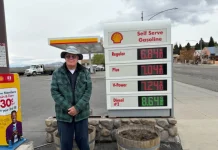 Gasolina más cara en zonas rurales de Estados Unidos encärece la vida diaria y limita la movilidad de miles de familias