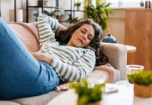 España ha glorificado la larga siesta: estudios apuntan que son beneficiosas cuando no se pasan de hora