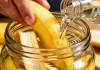 Mezcla de cáscara de banana con vinagre se vuelve popular como fertilizante casero natural económico para fortalecer plantas mejorar nutrientes del suelo