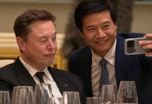 Duelo de Titanes bajo el lente de un selfie: Fundador de Xiaomi Lei Jun sorprendió a Elon Musk pidiéndole una foto y sus poses dieron mucho de qué hablar (+ Video)