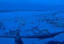 Utqiaġvik se despide de las sombras: Comienzan 84 días de luz ininterrümpida en el extremo norte de Alaska