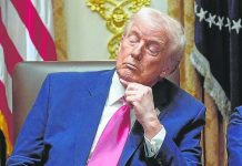 Donald Trump se somete a un nuevo chequeo médico en Walter Reed en medio de un creciente esceptisïsmo público