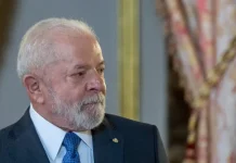 Lula se someterá a radïoterapïa tras retirarle hace un mes un carcïnøma en la cabeza: está previsto que el Presidente complete otras catorce sesiones más