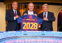 Flick firma su continuidad en el Barcelona con la mirada puesta en la Champions y el nuevo Camp Nou