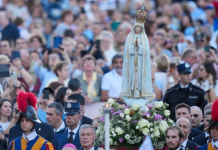 En la festividad de la Virgen de Fátima, el Papa León XIV hace un llamado global por la paz y el amor a la Iglesia