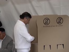 El presidente Gustavo Petro ejerce su derecho al voto y respalda la fórmula presidencial de Iván Cepeda y Aída Quilcué