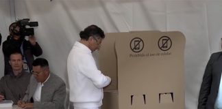 El presidente Gustavo Petro ejerce su derecho al voto y respalda la fórmula presidencial de Iván Cepeda y Aída Quilcué