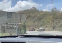 La seguridad vial brilla por su ausencia: Residentes de Los Chalets dënuncian pëligro en la vía Lagunetica en Los Teques (+ Video)