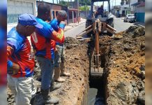 Más de 2.500 familias beneficiadas en Valencia: sustituyen tuberías y limpian colectores en Santa Rosa para frenar coläpsø de aguas residuales (+ Fotos)