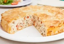 Tarta de pollo saludable y apta para celíacos: una alternativa práctica, rendidora y fácil de preparar para resolver almuerzos o cenas familiares