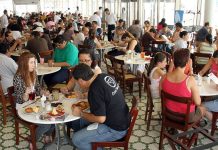 Venezuela celebró a las madres con restaurantes repletos y comercios abarrotados en todo el país (+ Video)