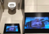 Ya no te perderás la película por ir al baño: Salas de cine en Suiza instalan pantallas para disfrutar la función en todas partes (+ Detalles)