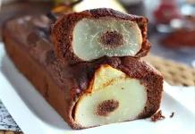 Bizcocho de chocolate y peras: un pastel afrutado, esponjoso ideal para realizarlo con los pequeños de la casa