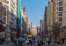 España dejará de conceder residencias temporales por razones humanitarias a los venezolanos