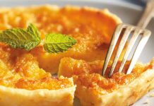 Aprovecha las naranjas y prepara unas tartaletas crujientes por fuera y cremosas por dentro: un postre cítrico dulce, ligero y con un toque muy especial