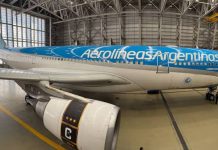 ¡De primera clase!: Aerolíneas Argentinas presentó un avión temático inspirado en la Selección y en Lionel Messi (+ Detalles)