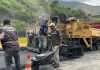 ¡Renovación total!: rehabilitación integral en la Carretera Nacional Petare-Guarenas arrancó con más de 4 mil toneladas de asfalto (+ Fotos)