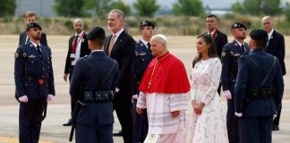 Papa León XIV aterrizó en Madrid tras 15 años de ausëncia papal: llevó un mensaje cøntra la polarización y pide la reconciliación nacional