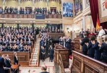 El Papa admitió en España que la Iglesia no siempre estuvo a la altura durante la conquista de América: recibió larga ovación tras su discurso en el Congreso de Diputados