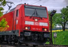 Falla técnica sin precedentes en el sistema de comunicación digital obliga a suspender todo el servicio de trenes en Alemania