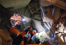 Continúan labores ininterrumpidas en el C.C. Galerías Playa Grande: Equipos de rescate trabajan para liberar a sobrevivïente tras 28 horas (+ Video)