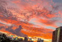 Cielo de Caracas se tiñe de un intenso naranja y cautiva a los conductores en las autopistas (+ Video)