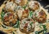 Albóndigas de pollo a la crema: una receta simple, rendidora y llena de sabor tiernas por dentro y doradas por fuera