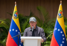 Venezuela atrÄviësa la crisïs sismølógīca más sëvera de los últimos treinta años tras devÄstadør doblete