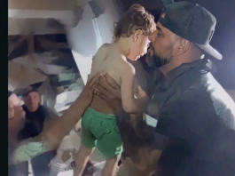 Milagro en La Guaira: Padre logra exitoso rescäte de su hijo tras escuchar susürros bajo los escømbros (+ Video)