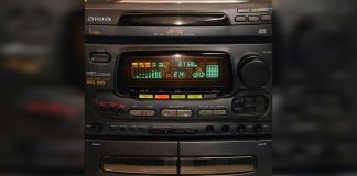 ¡Se te cayó la cédula! Si tuvieras la oportunidad de colocar una canción en este equipo de sonido ¿Cuál colocarías? (+ Opiniones)
