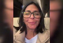 Delcy Rodríguez retornó al país tras gira en la India y Turquía: «Feliz de estar de vuelta en casa con la satisfacción del deber cumplido»