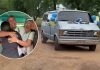 ¡No olvidaron el sacrificio de su padre!: Vendió su camioneta que fue su sustento por sus hijos y años después recibió su recompensa (+ Video)