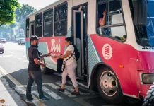 Sector transporte junto a la banca nacional trabajando para digitalizar el cobro del pasaje urbano: app mediantes el scaneo de códigos QR desde el teléfono celular