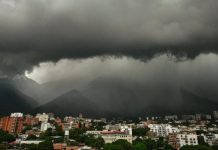 Dos ondas tropicales transitan por Venezuela: Inameh prevé que el paso de estos fenómenos activa las lluvias en varias zonas del país con intensidad variable