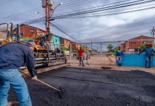 Plan de asfaltado transforma las calle de Core 8 con la colocación de más de 350 toneladas de capa rodante en Caroní (+ Fotos)