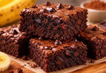 Brownie saludable de banana y cacao sin azúcar ni harina: la receta fácil y en 30 minutos para quienes buscan darse un gusto (+ Detalles)