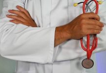 Sistema público de salud se encuentra activo tras contingenciÄ sísmicä y coordina el traslado de hëridos desde La Guaira hacia los hospitales de Caracas (+ Comunicado)