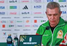 Javier Aguirre detiene la rueda de prensa de la Selección de México para enviar un mensaje de solidaridad a Venezuela tras los recientes terremotÔs