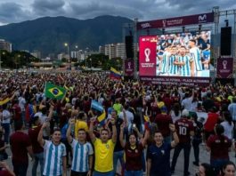 Con acceso libre para todo público: Alcaldías caraqueñas despliegan pantallas gigantes en espacios emblemáticos para la proyección de los partidos del mundial