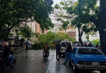 Palo Verde incomunicado y retraso en Baruta: el balance vial que dejan las lluvias de este jueves en el este de Caracas (+ Video)