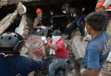 ¡Milagroso! Encontraron con vida a una joven tras siete días bajo escombros en La Guaira